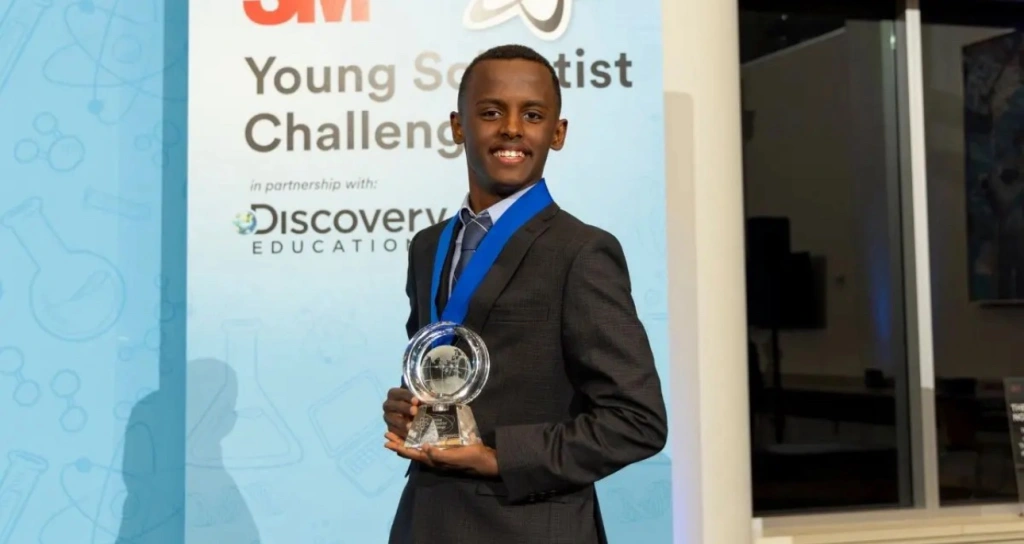 Heman Bekele, el joven etíope de 15 años nombrado el mejor científico de EEUU; inventó un jabón que trata el cáncer de piel