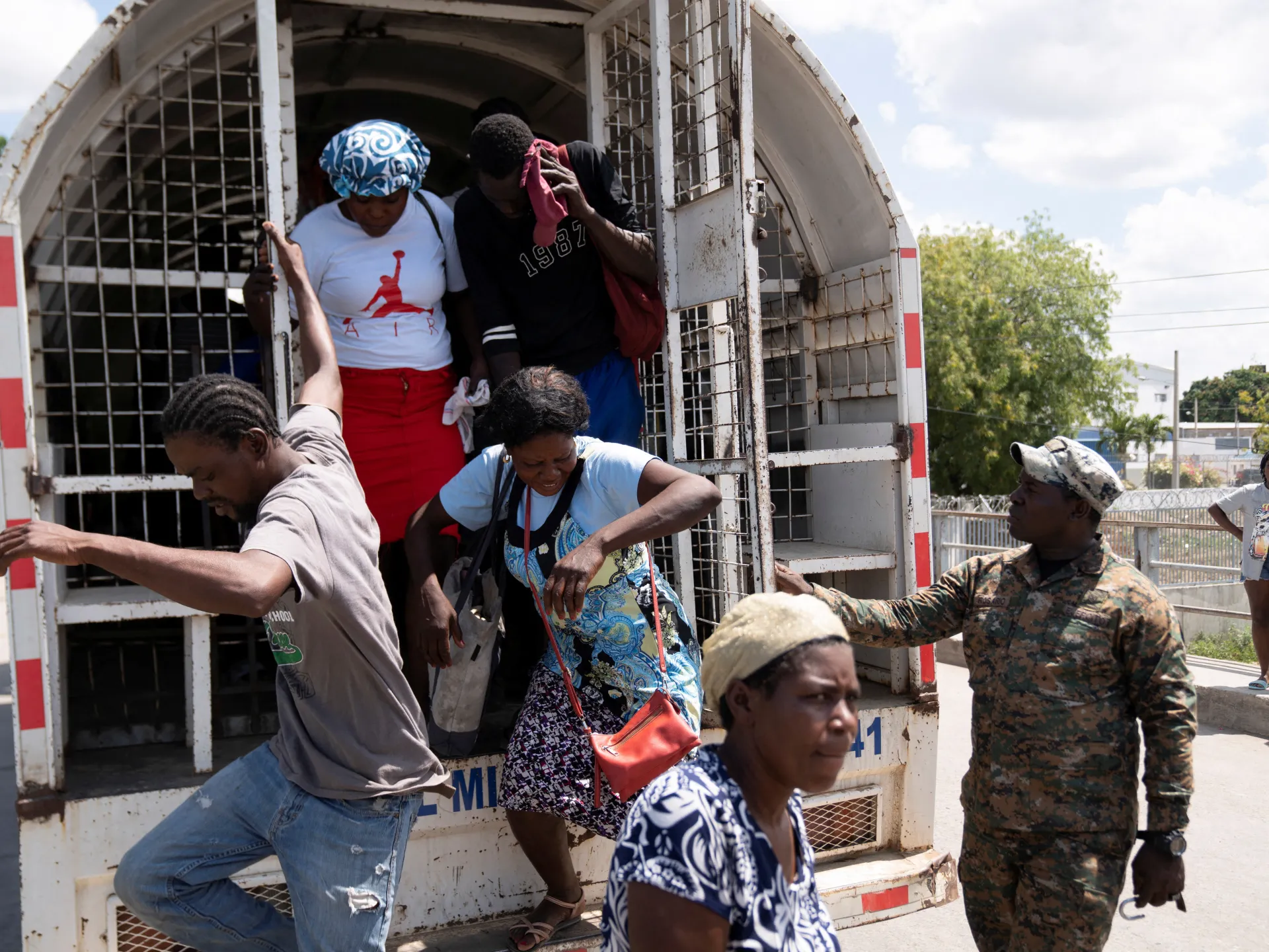 Organizaciones dominicanas y haitianas emplazan a la Procuradoría General a actuar ante las sistemáticas violaciones de DDHH hacia las personas negras en la República Dominicana